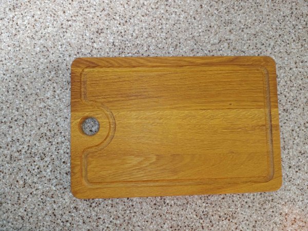 Дошка прямокутна з отвором Дуб 20*30см