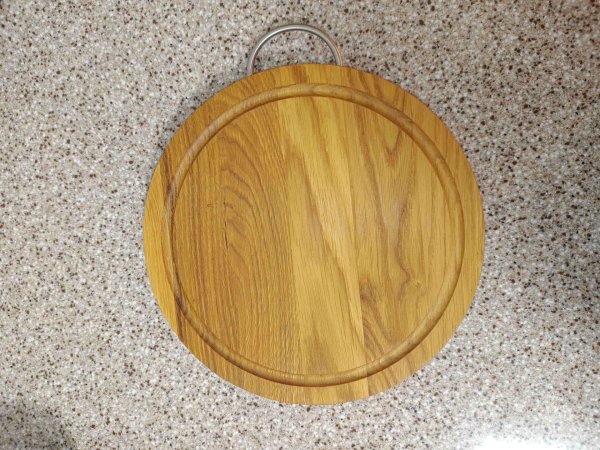 Дошка кругла з кільцем Ясен 25см