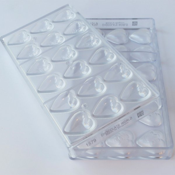 1579 CW Форма для шоколаду "Серця" 33x33x10 мм, 18 шт.