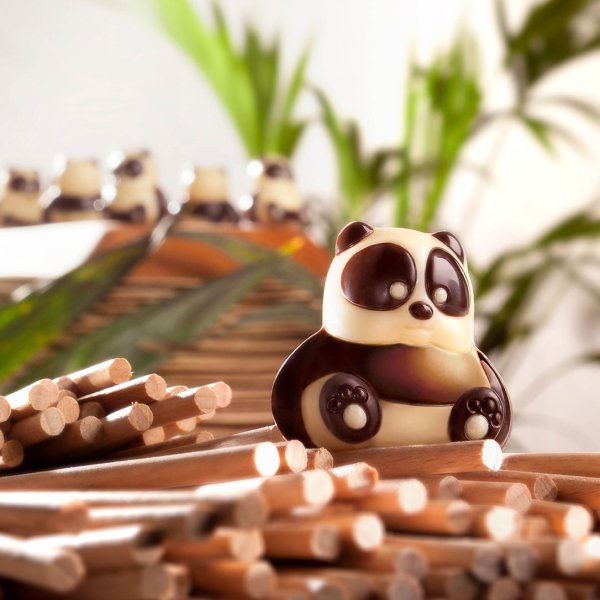 1874 CW Форма для шоколаду "Панда" 36,50x34xrecto 12,50 + verso 13 мм