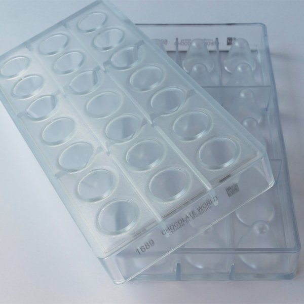 1689 CW Форма для шоколаду "Конус" 26,5x30 мм