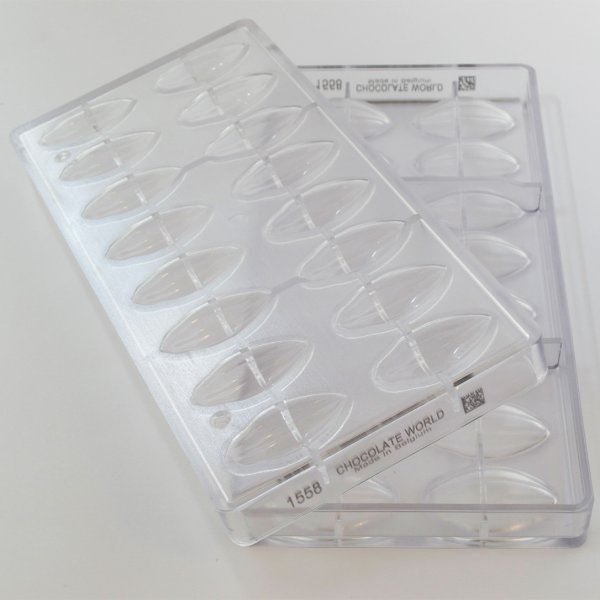 1558 CW Форма для шоколаду "Какао боби" 50x24x12 мм
