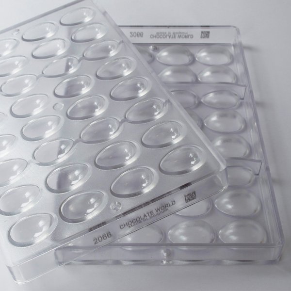 2066 CW Форма для шоколаду "Яйце" 32x22x11 мм