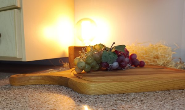 Дошка прямокутна  скруглена з ручкою Ясен 25*45см