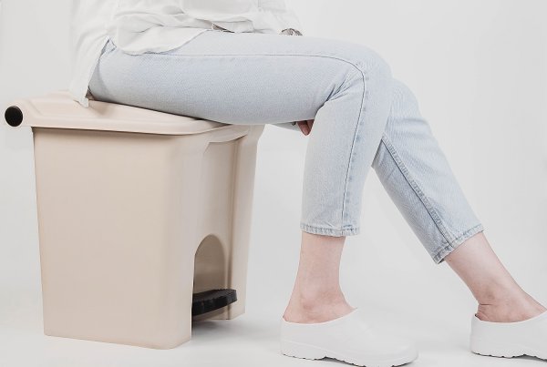 Контейнер для сміття з педаллю Step On 30 л