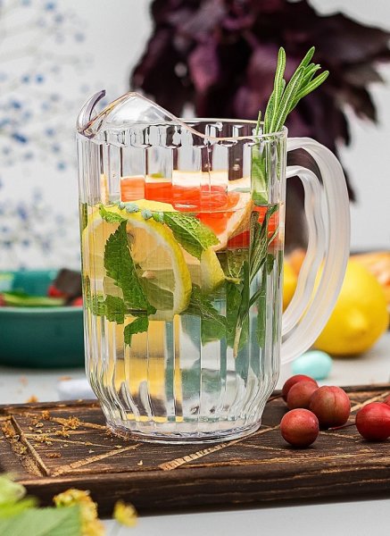 Глечик з полікарбонату без кришки 1,8 л