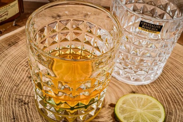 Набір  склянок для віскі Bohemia Diamond 230 мл/6шт