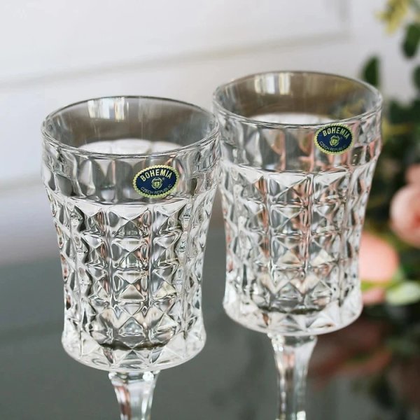Келихи для вина  набір 6 штук Bohemia Diamond 200 мл