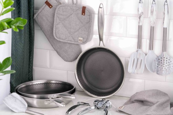 Сковорода Ardesto Black Mars Avior 26 см, нержавіюча сталь Triply