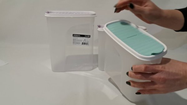 Контейнер для сипучих Ardesto Fresh 2.5 л, голубий тіффані, пластик