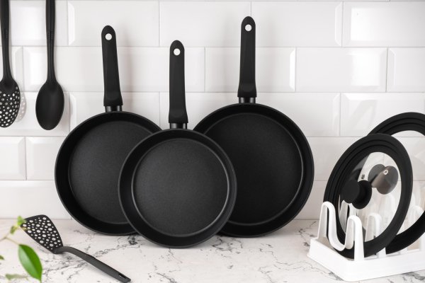 Сковорода глибока Ardesto Gemini Gourmet Bolzano 28 см, чорний, алюміній