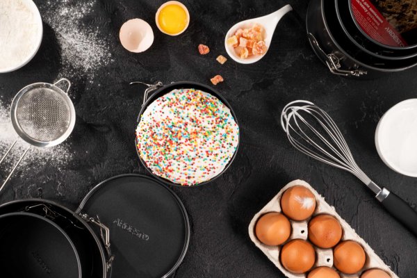 Форма для випікання Ardesto Gemini паски/кекса кругла 14*12 см роз'ємна, сірий, вуглецева сталь