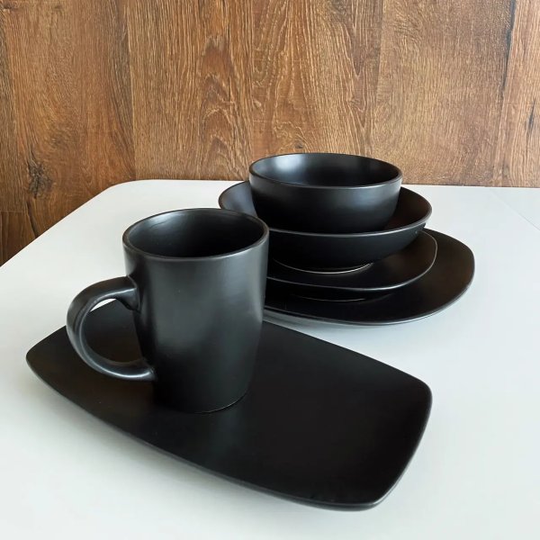 Тарілка супова Ardesto Molize, 20 см , чорна, кераміка