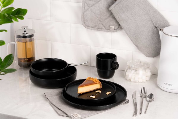 Чашка Ardesto Trento, 390 мл , чорна, кераміка